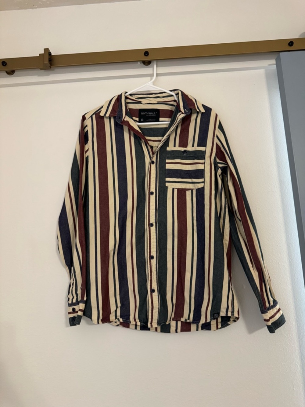 Men’s Ninth Hall Vintage Style Striped Long Sleeve Button Down Collared Shirt